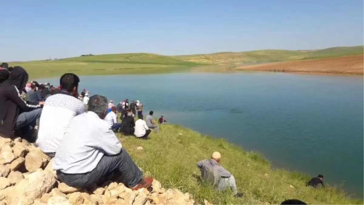 Yüzme Bilmeyen Genç, Girdiği Baraj Gölünde Boğuldu