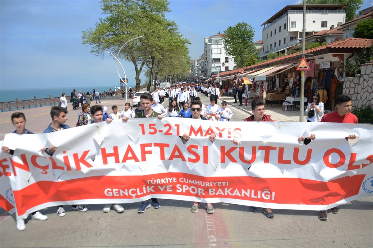 100. Yıl Coşkusu" Kortej Yürüyüşüyle Başladı