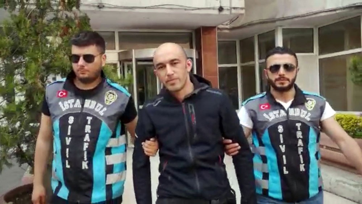 15 Temmuz Şehitler Köprüsü\'nde Terör Estiren Maganda Yakalandı
