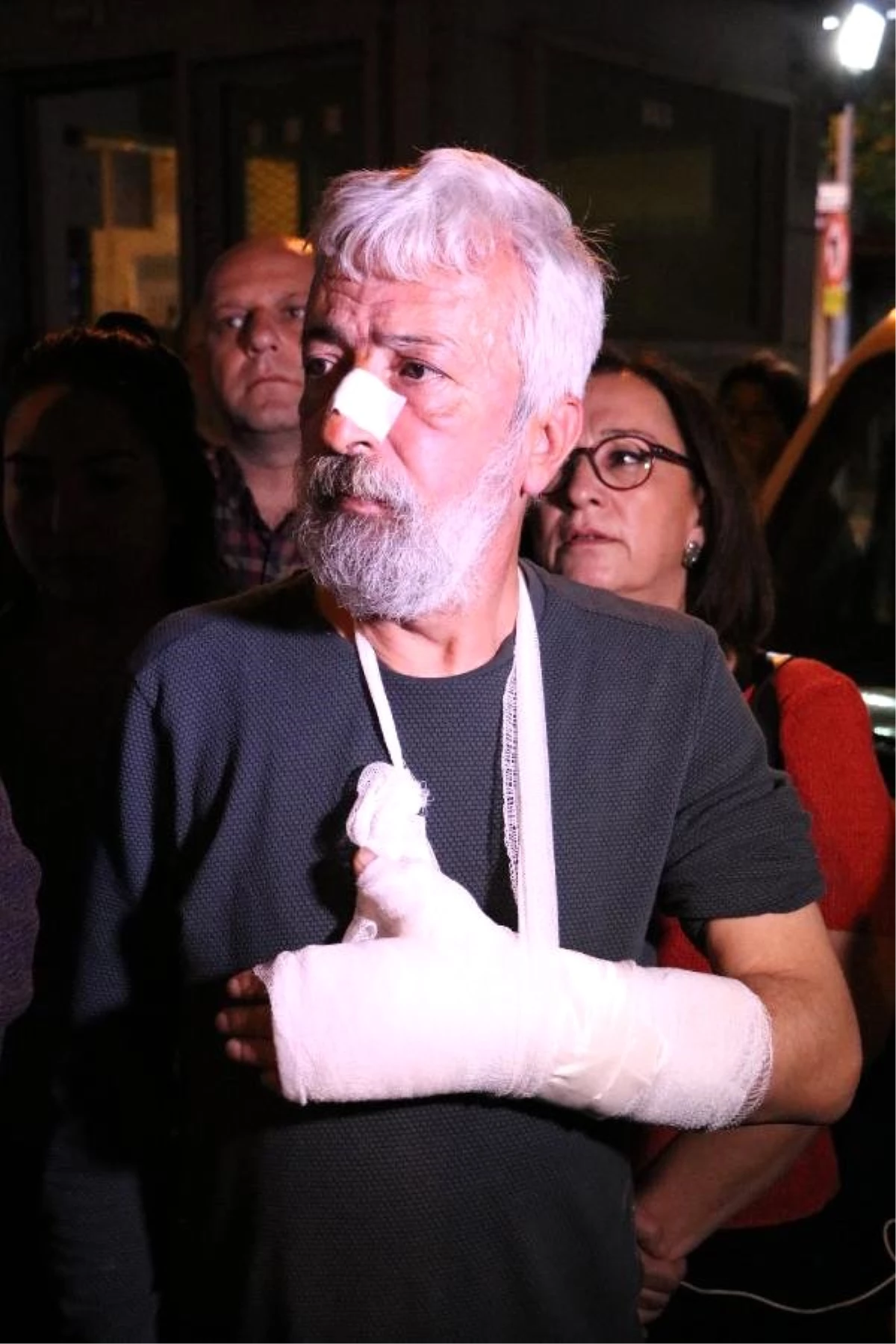 Antalya\'da Gazeteciye Sopalı Saldırı