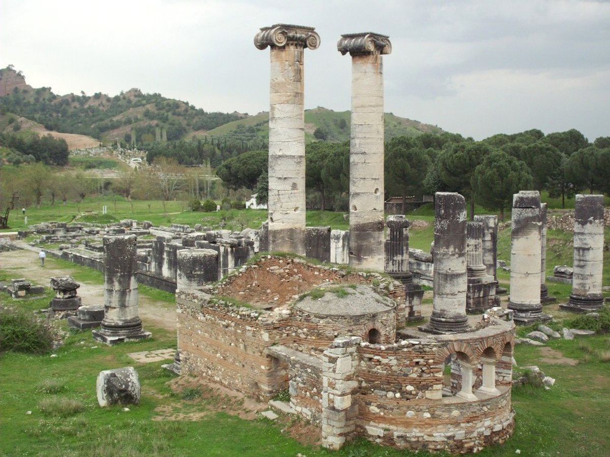 Antik Kentte Kaçak Kazıya Suçüstü