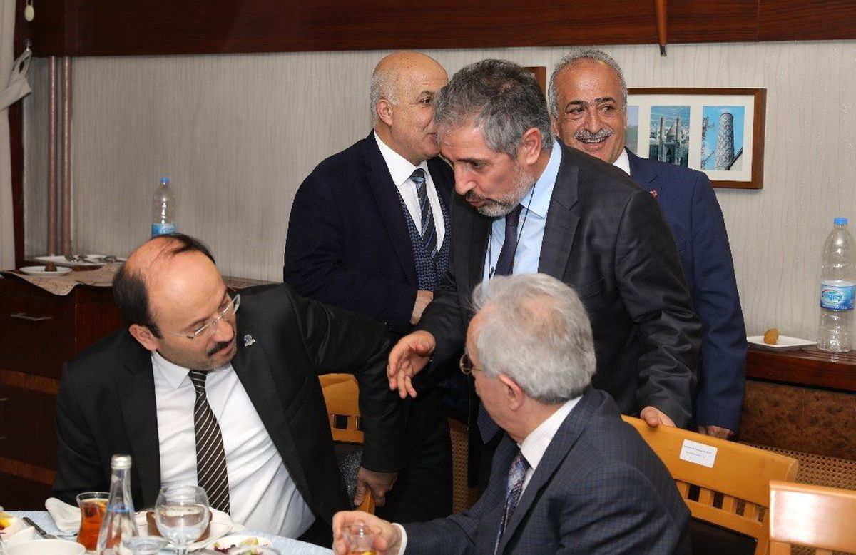 Ardahan Üniversitesi Rektörü Prof. Dr. Biber\'e Tepki