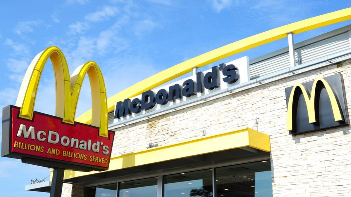 Avusturya\'daki ABD Vatanşlarına Mcdonald\'s Restoranlarında \'Büyükelçilik Hizmeti\'