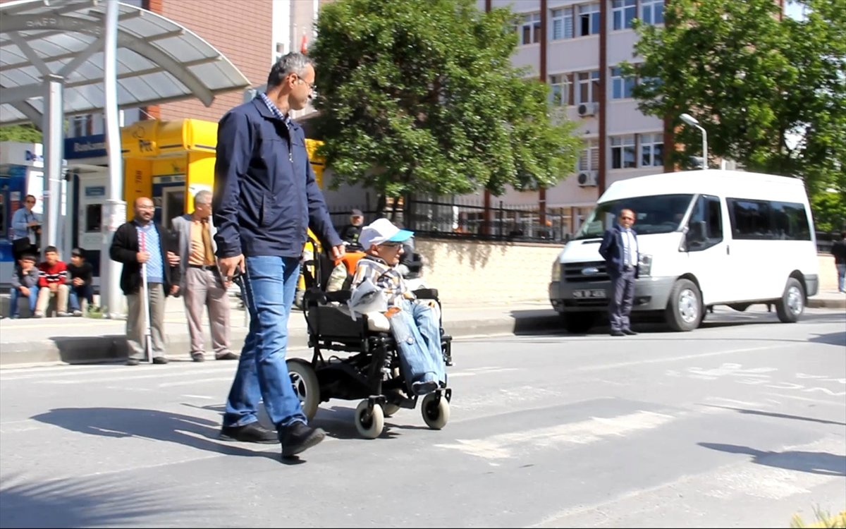 Bafra\'da, Yaya ve Trafik Kurallarını Uygulama Etkinliği