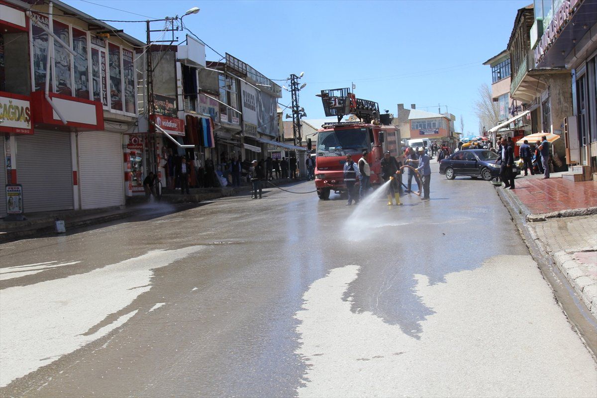 Başkale\'de Bahar Temizliği