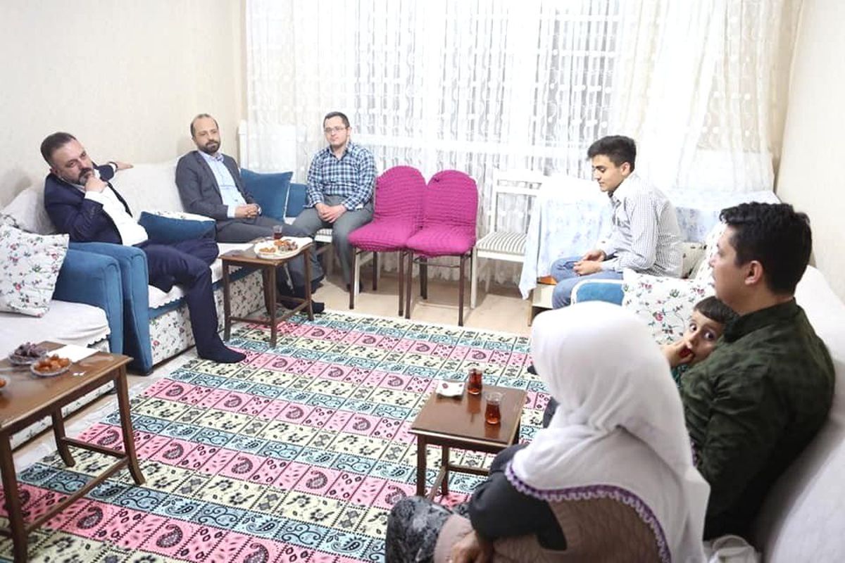 Başkan Ercan Vatandaşın İftar Sofrasına Konuk Oldu