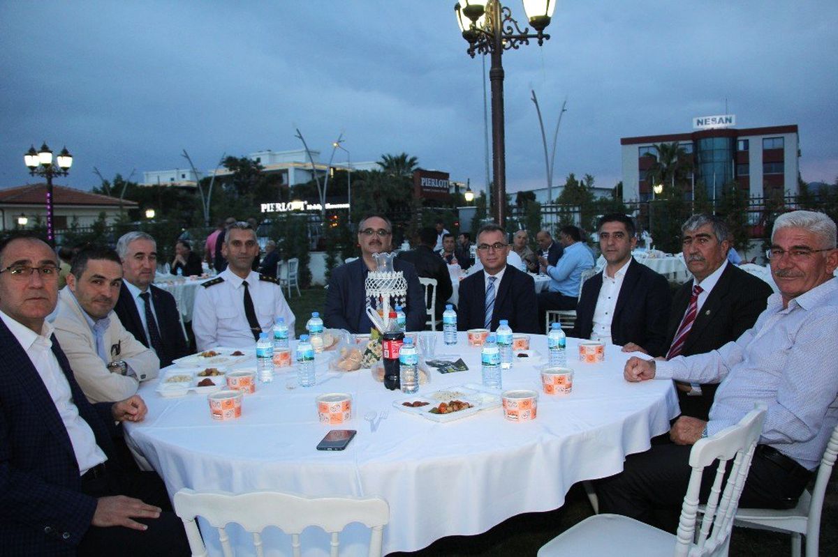 Başkan Kayalar, Çiftçilerle İftarda Buluştu