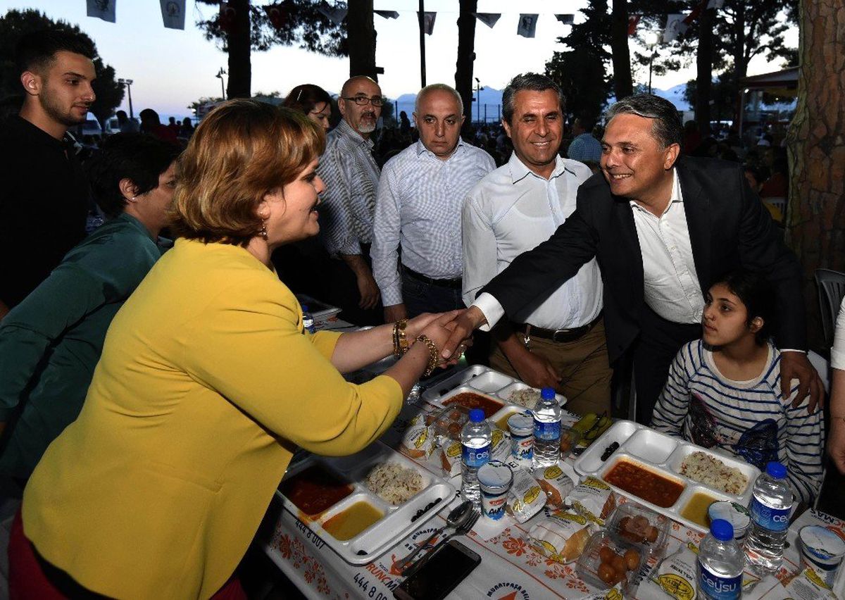 Başkan Uysal, Engelli Bireylerle İftarda Buluştu
