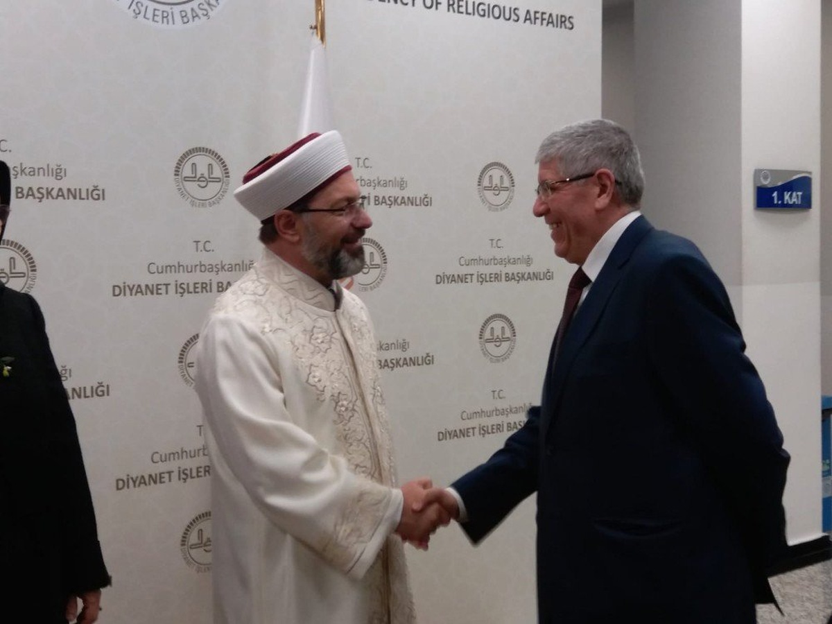 Diyanet İşleri Başkanı Erbaş, İslam Ülkeleri Büyükelçileri ile İftarda Buluştu
