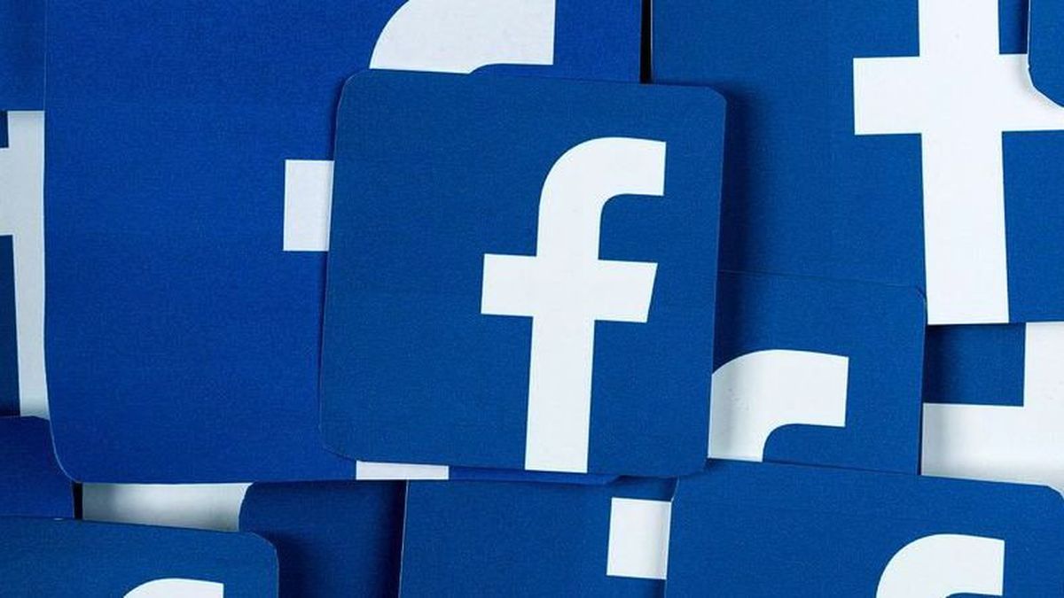 Facebook, \'Başkasının Gözünden Gör\' Özelliğini Geri Getirdi