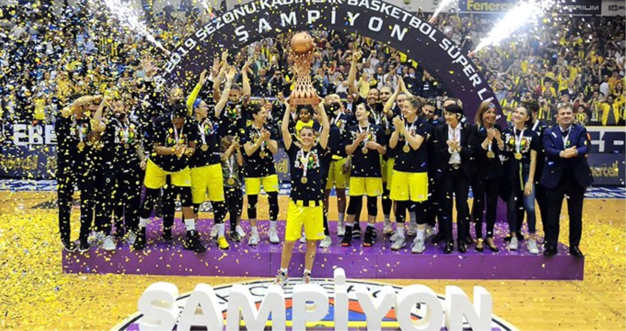 Fenerbahçe, Kadınlar Basketbol Süper Ligi\'nde Şampiyon Oldu!