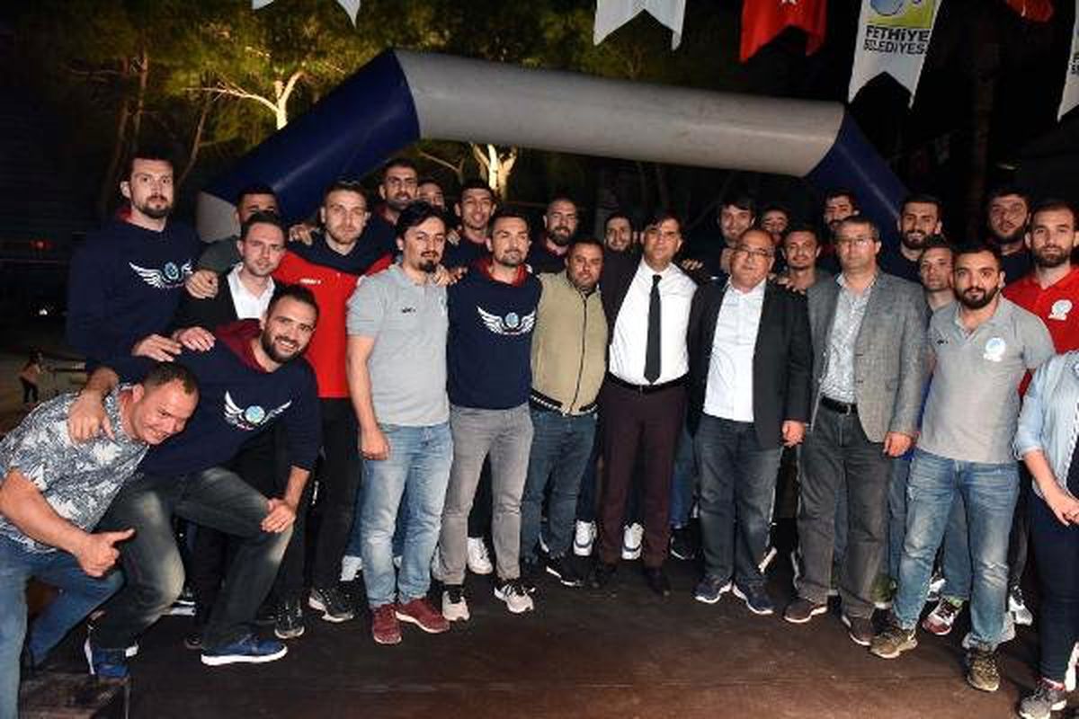 Fethiye\'ye Muhteşem Karşılama