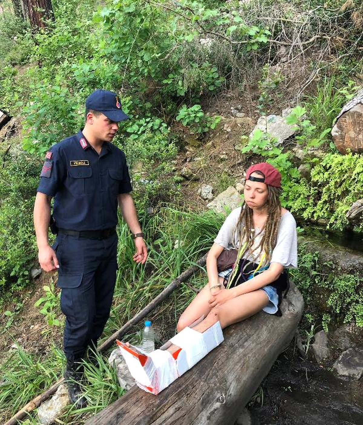 Kanyonda Ayağı Kırılınca Mahsur Kalan Rus Turist Kurtarıldı