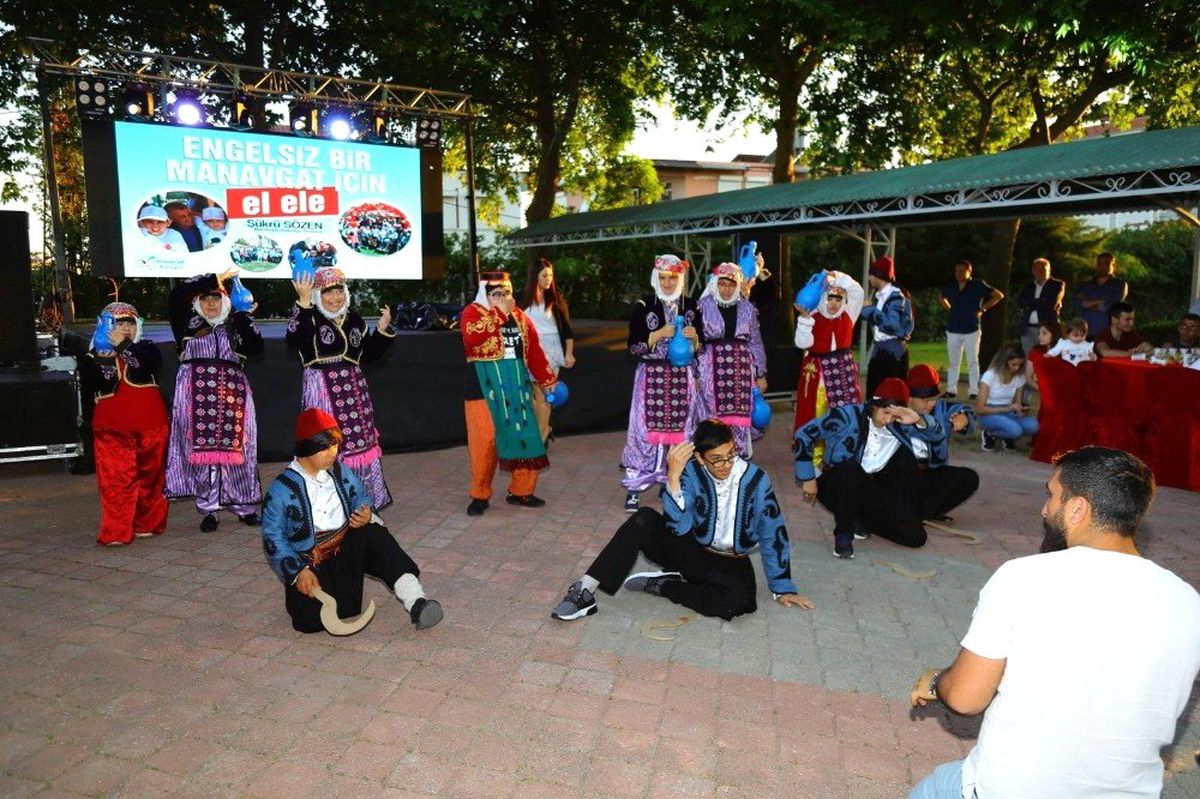 Manavgat Belediyesi\'nden Engelsiz İftar