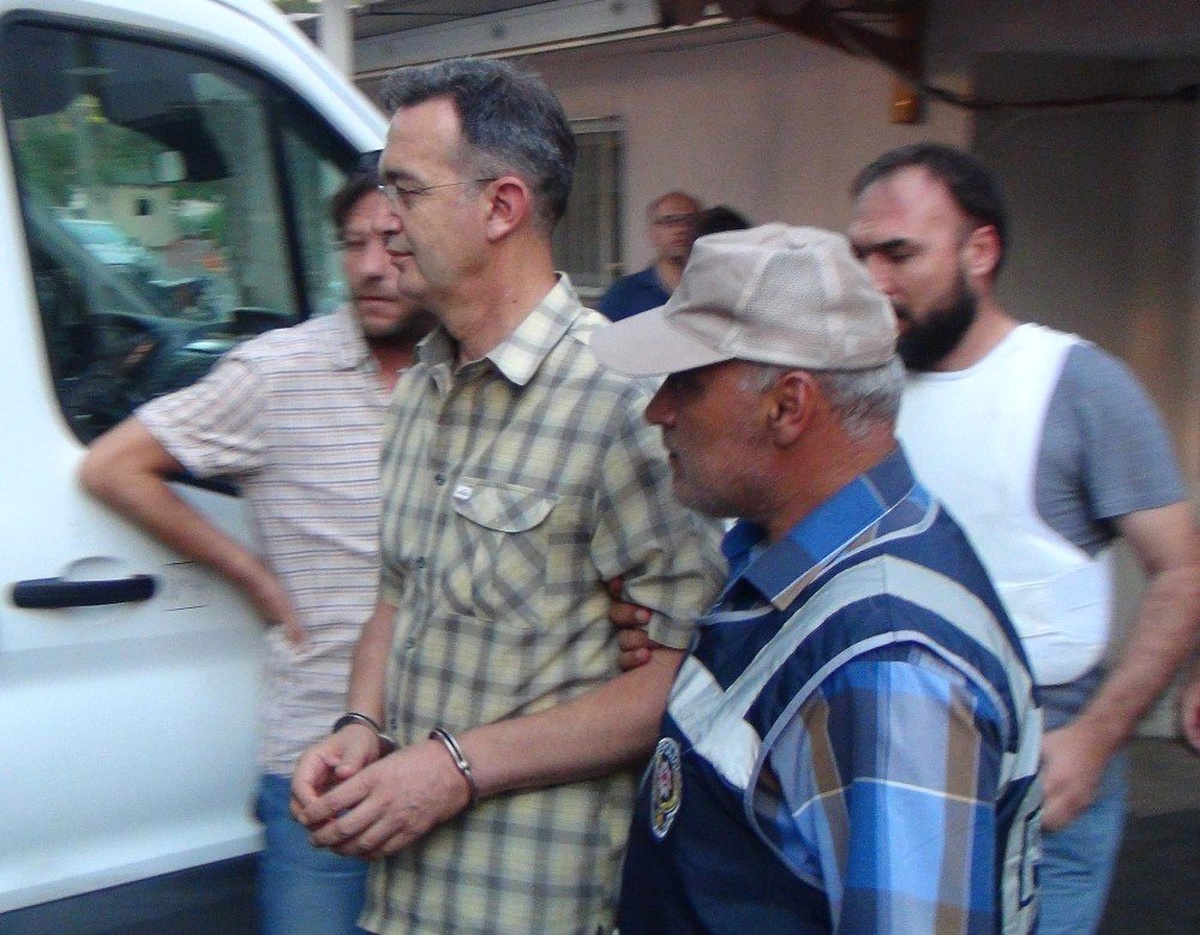 Manisa\'da Fetö\'nün Askeri Yapılanması Davasında Karar
