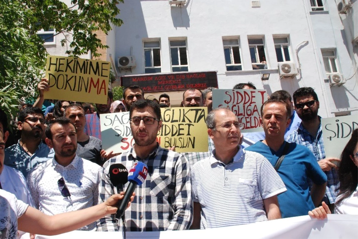 Mardin\'de Doktora Şiddet Protesto Edildi