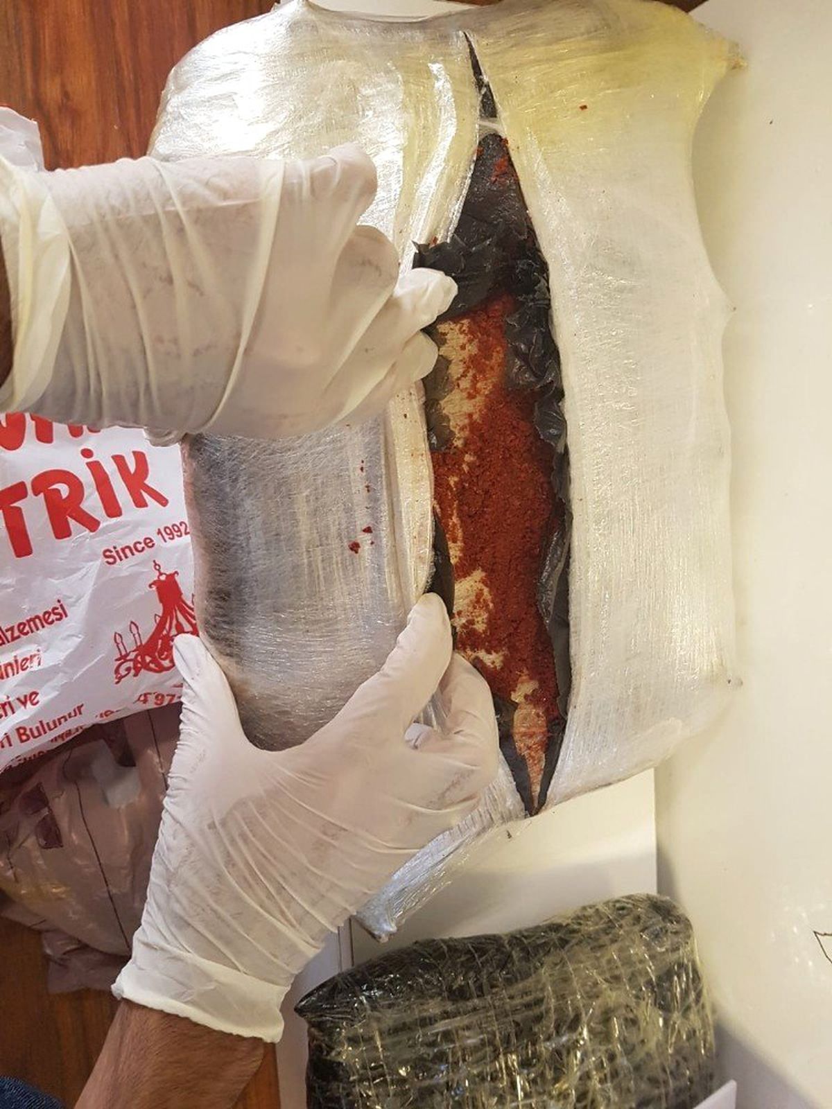 Marmaris\'te 4 Kilo Esrar Yakalandı