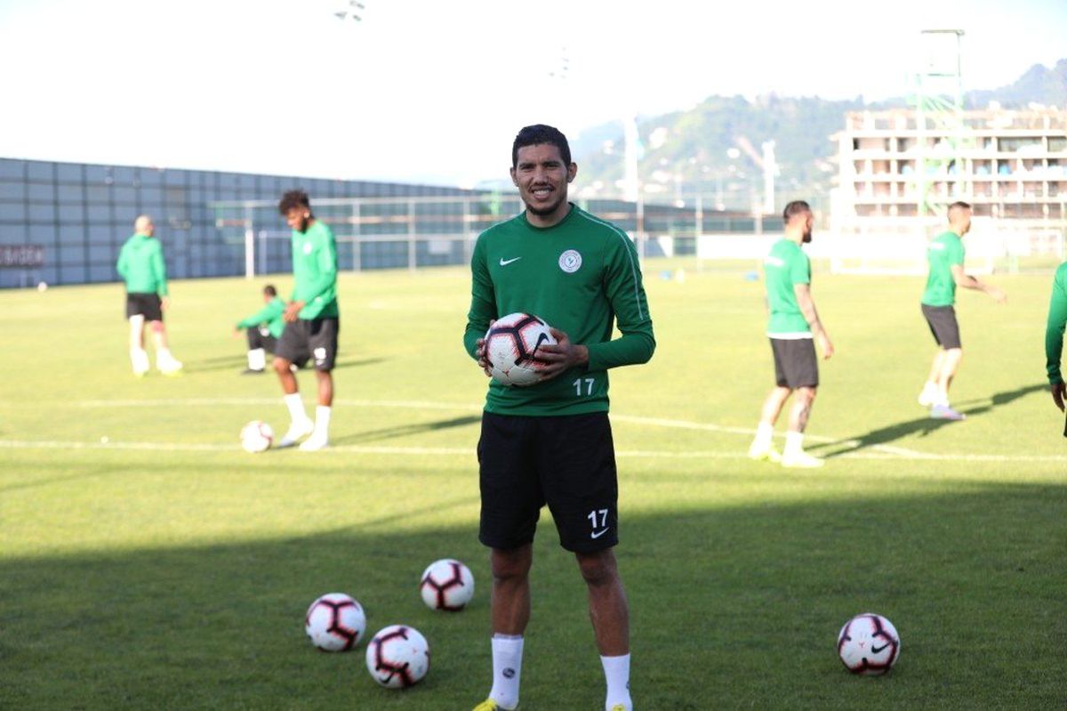 Marwane Saadane: "Var\'a Gidip Bu Kararları Vermesi Türk Futbolu Adına Utanç Verici"