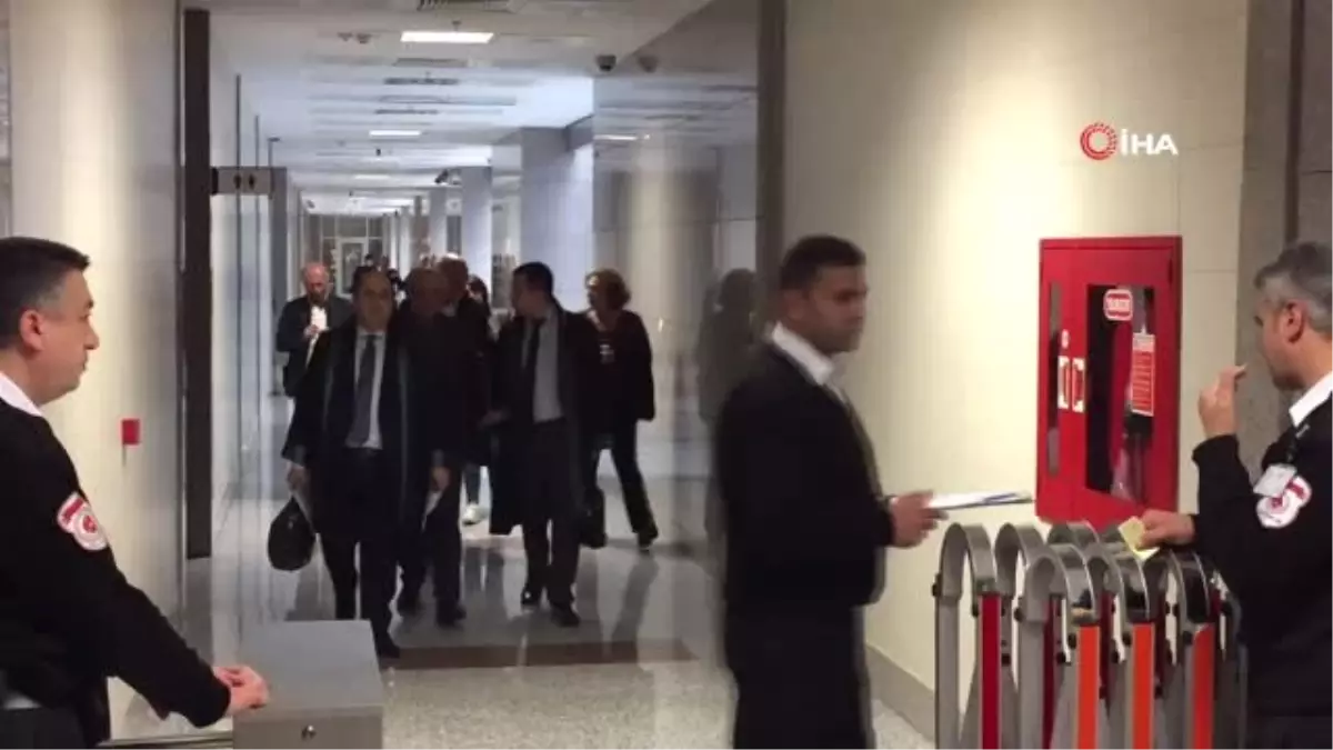 MİT Tırlarına Ait Görüntülerinin Yayınlanmasına İlişkin Davada Mahkeme Erdem Gül ve Enis Berberoğlu...