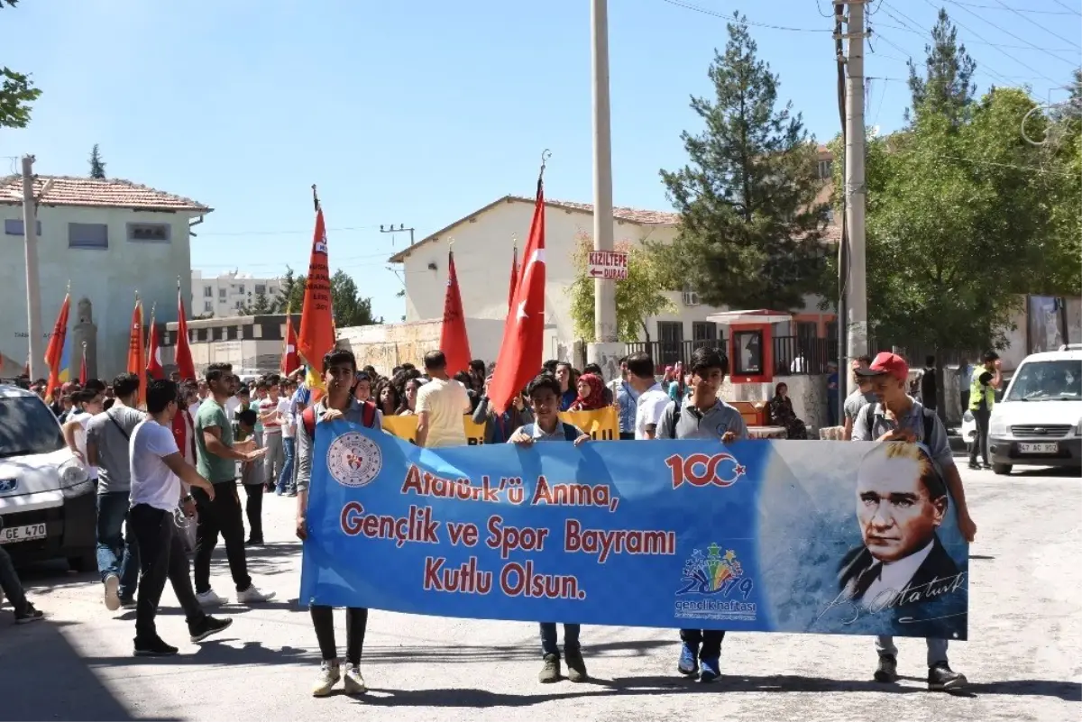 Nusaybin\'de Gençlik Yürüyüşü Yapıldı