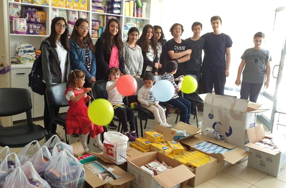 Öğrencilerden Kelebek Hastası Çocuklara Anlamlı Destek