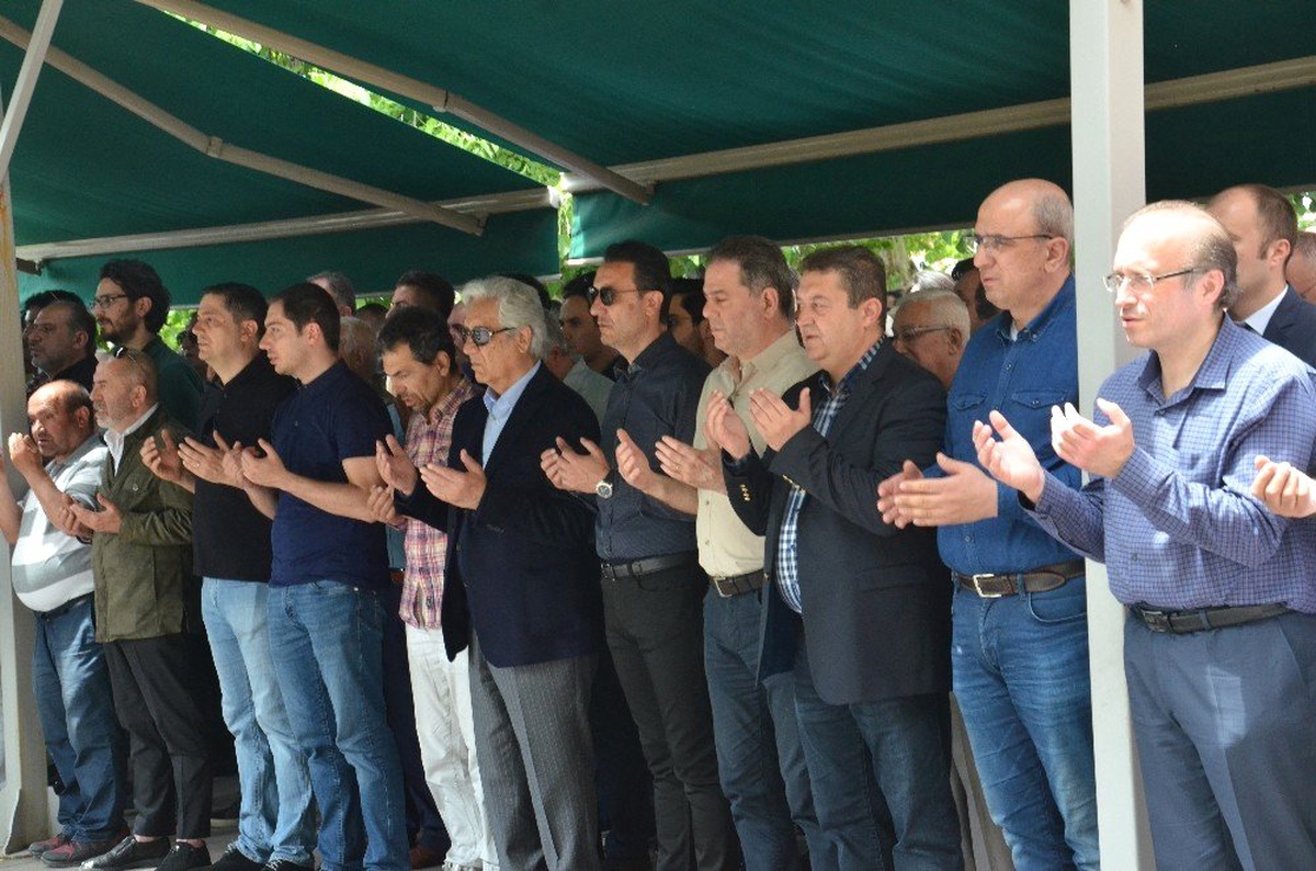 Rengin Yolcu Dualarla Uğurlandı