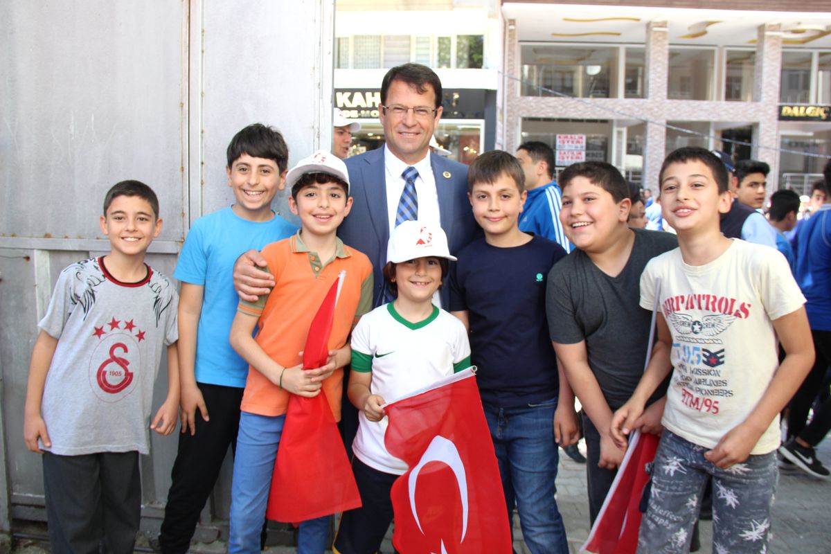Samandağ\'da Gençlik Yürüyüşü Yapıldı