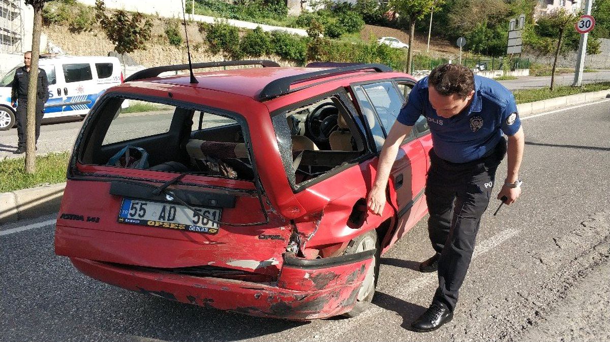 Samsun\'da Trafik Kazası: 2 Yaralı