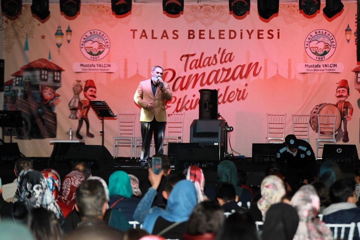 Talas\'ta Dursun Ali Erzincanlı Gecesi