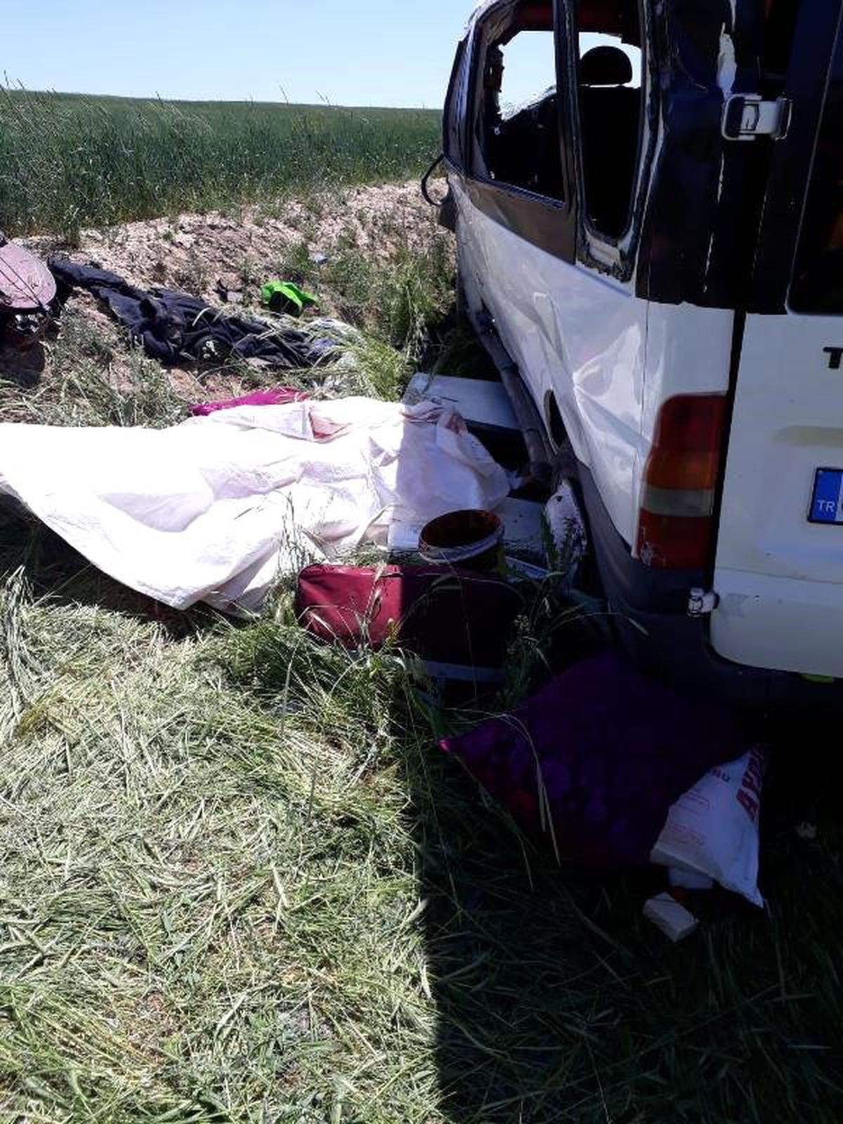 Tarım İşçilerini Taşıyan Minibüs Takla Attı: 1 Ölü, 7 Yaralı