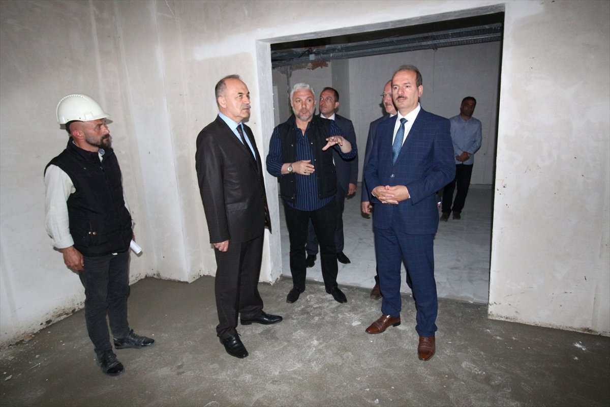 Vali Erol, İmam Hatip Lisesi Külliyesi İnşaatını İnceledi