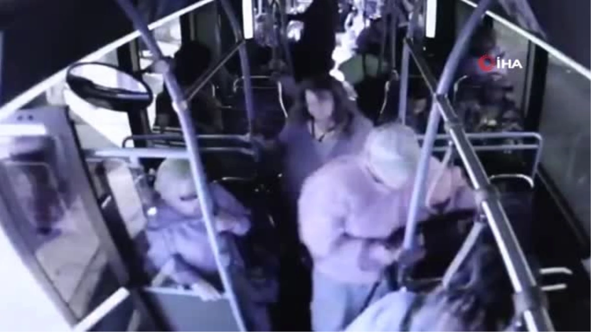 Yaşlı Adamı Otobüsten İterek Ölümüne Neden Oldu