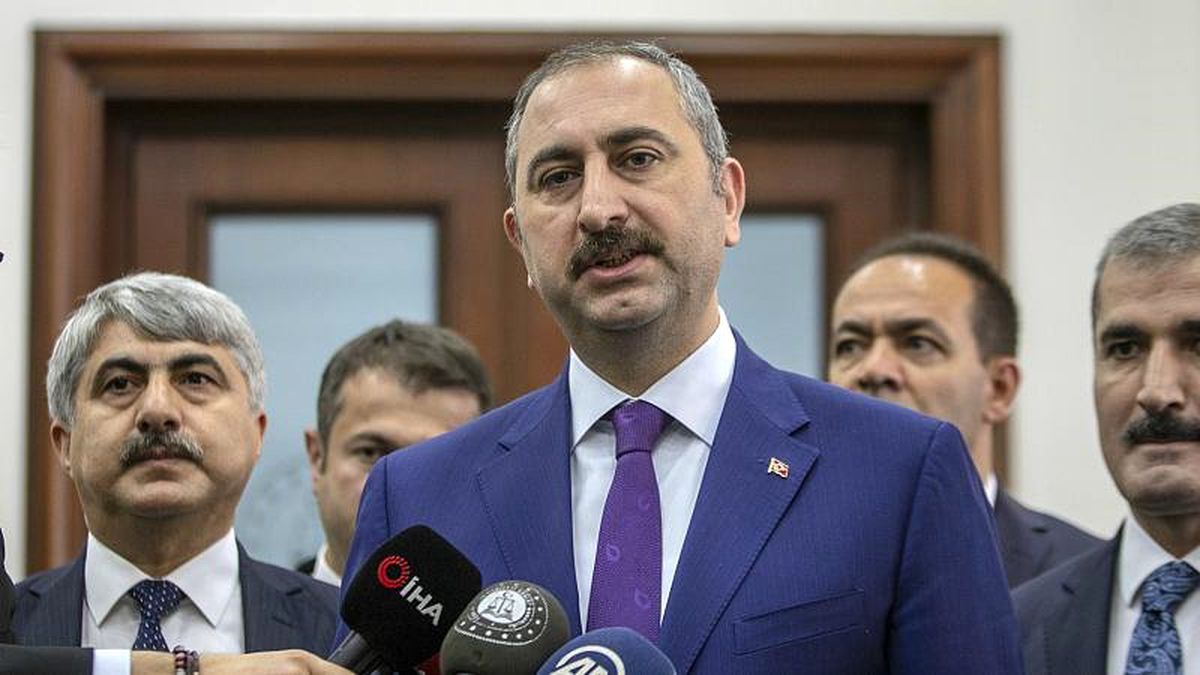 Abdulhamit Gül: Avrupa İşkencenin Önlenmesi Komitesi Heyeti Öcalan\'la Görüştü