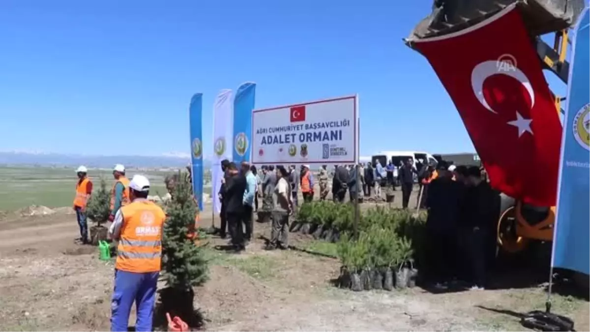 Ağrı\'da 2500 Fidan Toprakla Buluştu