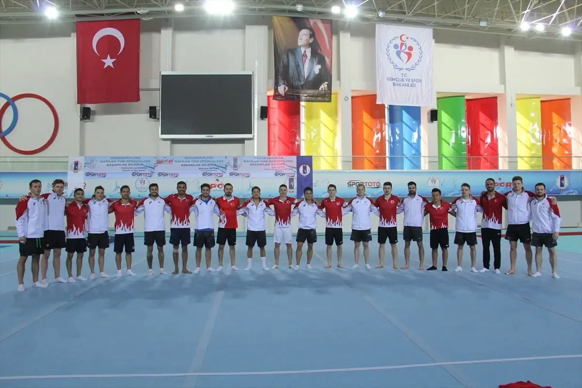 Artistik Cimnastik Milli Takımı Mersin\'de Kampa Girdi