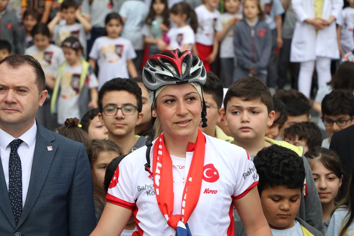 Ata\'nın İzinde Bisikletle İstanbul\'dan Samsun\'a