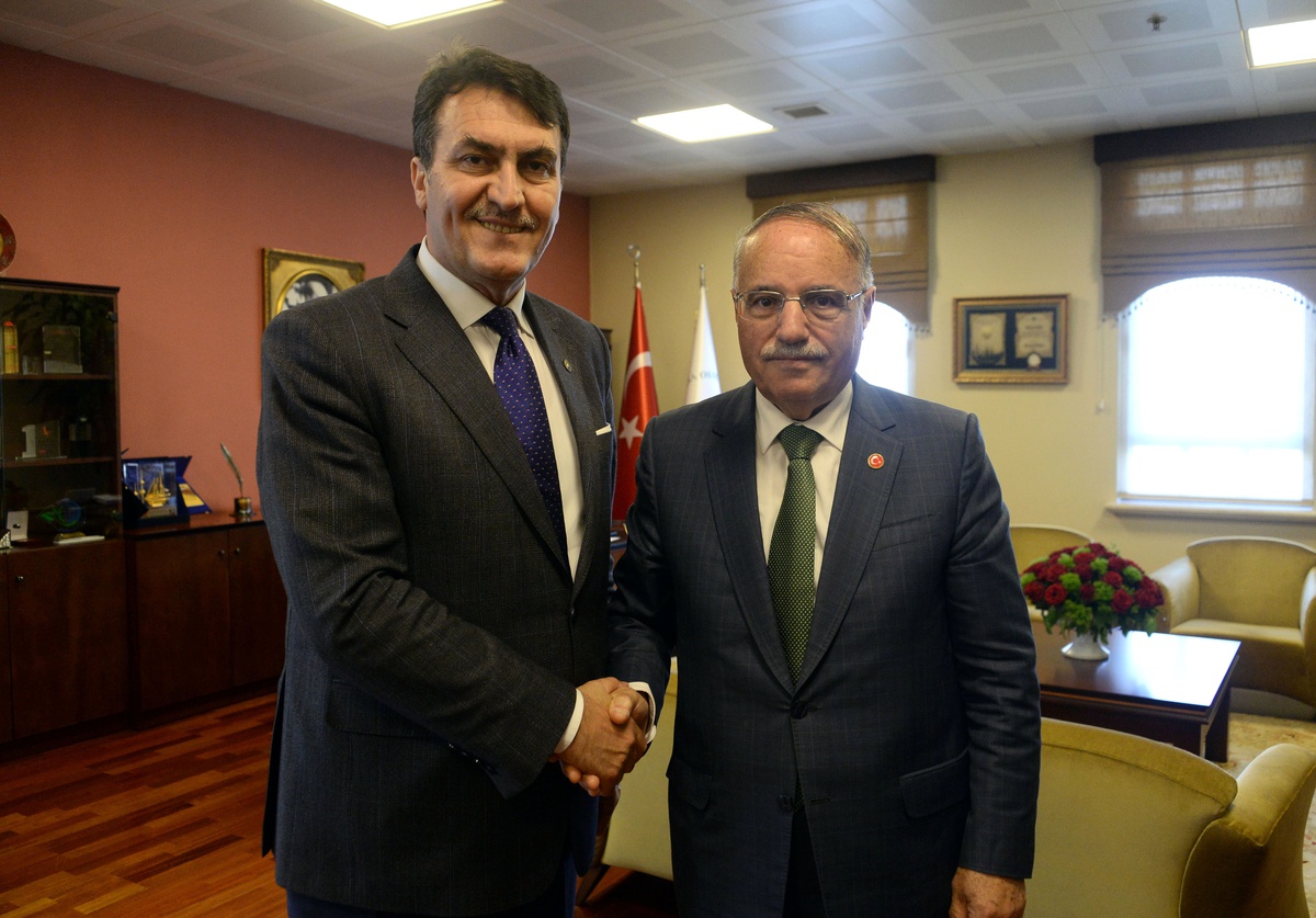 BESOB\'dan Dündar\'a Hayırlı Olsun Ziyareti