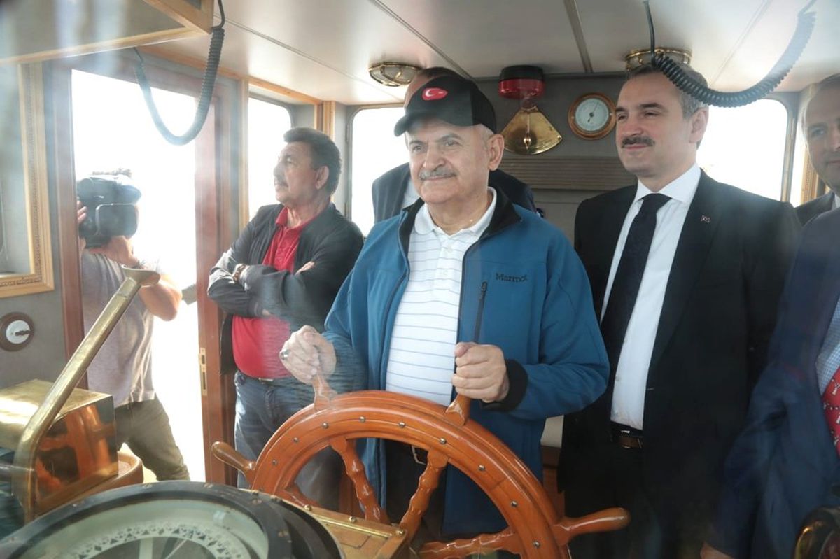 Binali Yıldırım: "Bu Seçimler Her Türlü Şikeden Uzak, Güzel Bir Şekilde Sonuçlansın"