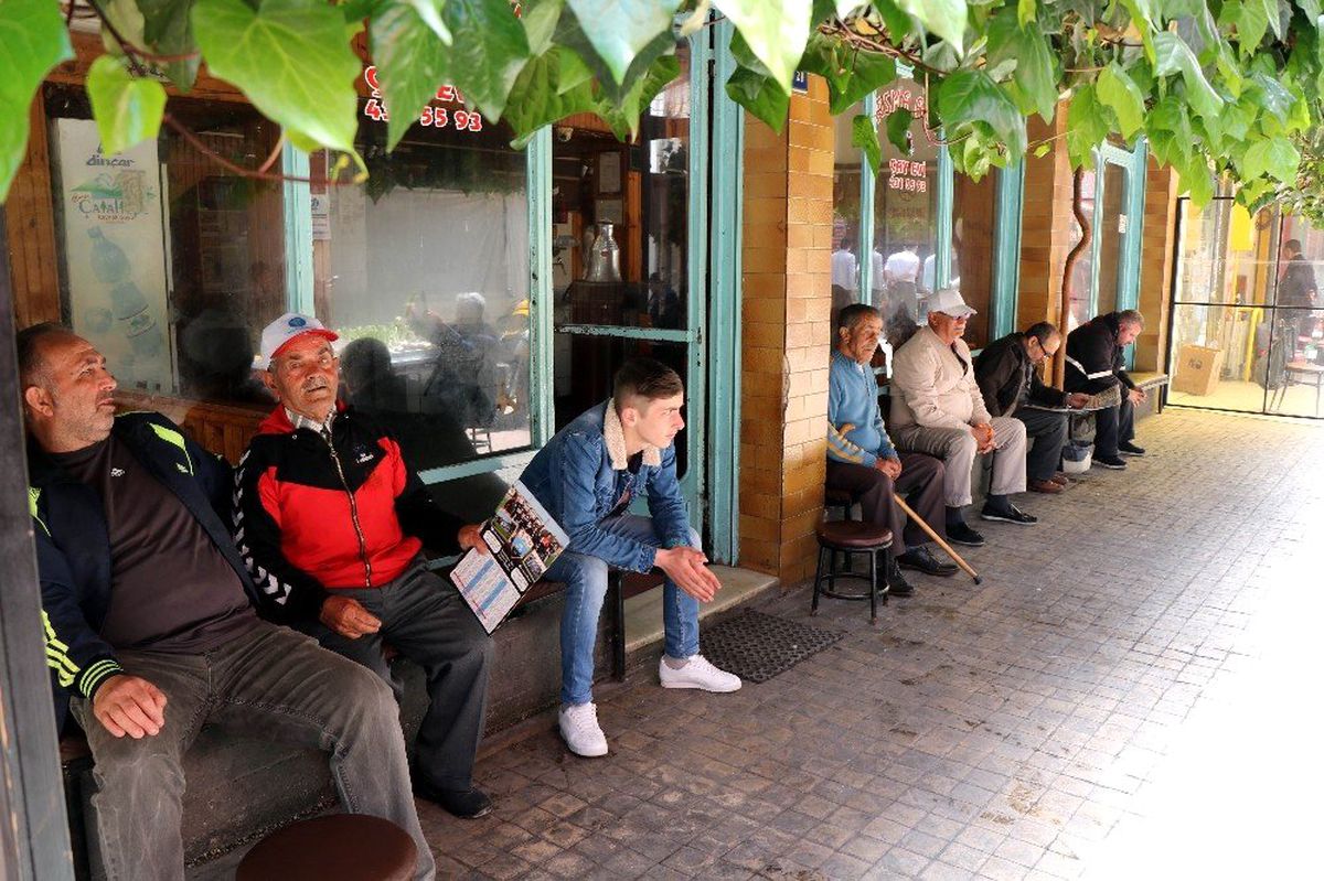 Bu Çay Ocaklarında Ramazan\'da Çay Satılmıyor