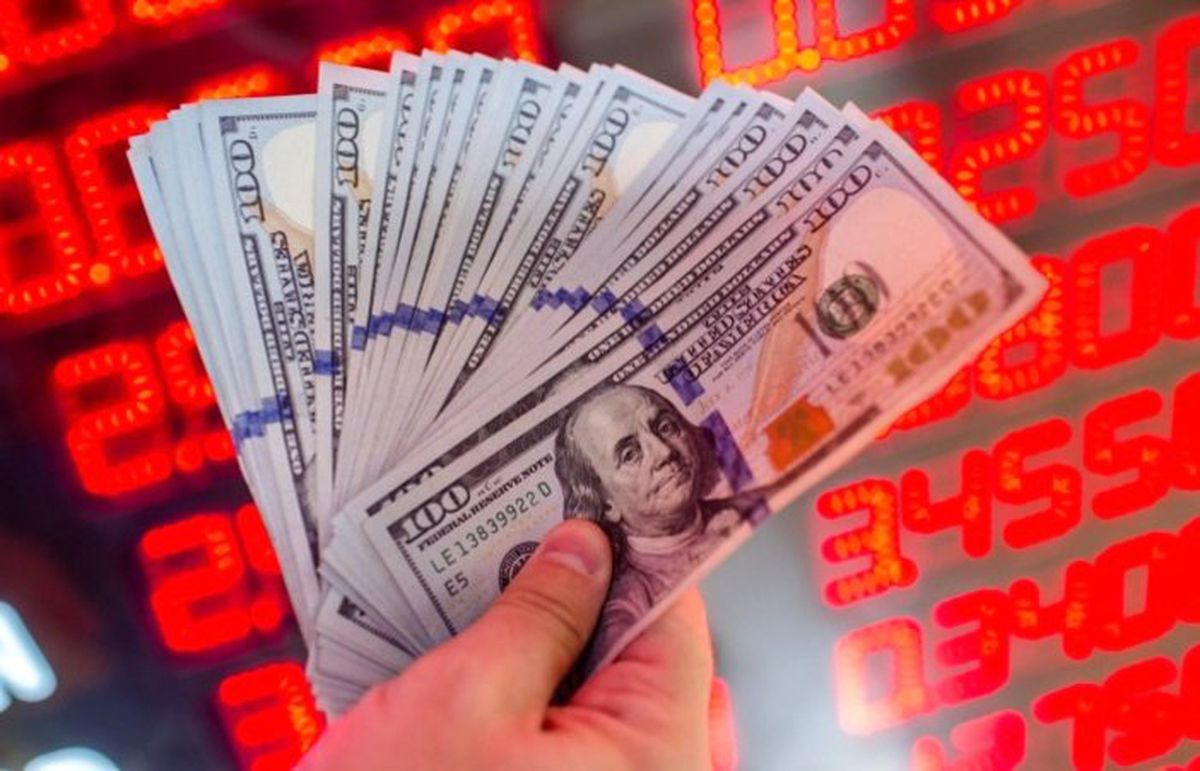 Dolar 6 lira üzerinde direniyor, gözler MB rezevlerinde