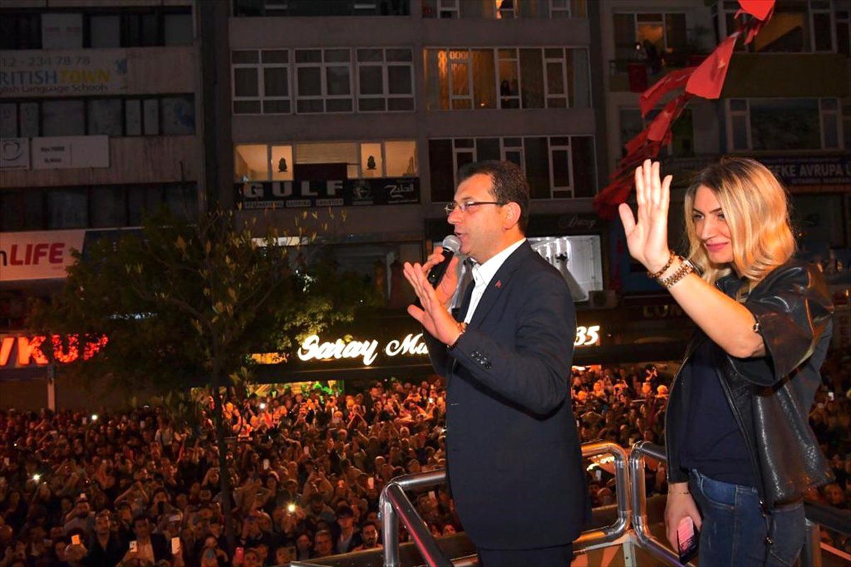 Ekrem İmamoğlu İlk Adım Etkinliği\'ne Katıldı