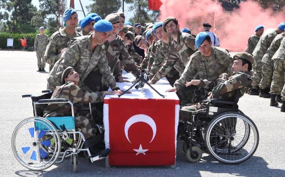 Engelli Gençlerin 1 Günlük Askerliği