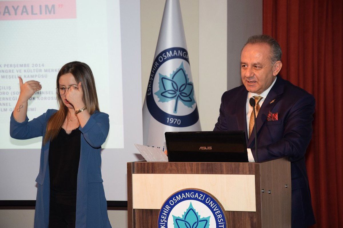 Engelliler Haftası\'nda "Esogü Engelleri Aşıyor"