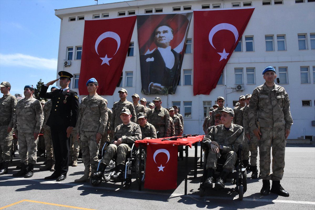 Engellilerin Bir Günlük Askerlik Heyecanı