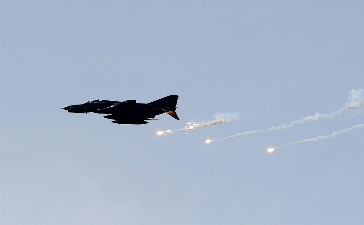 İftar Vakti Bomba Yağdırdılar: 10 Filistinli Hayatını Kaybetti