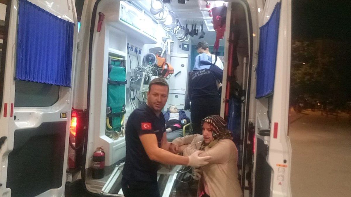 İnegöl\'de 5 Katlı Binada Yangın Çıktı