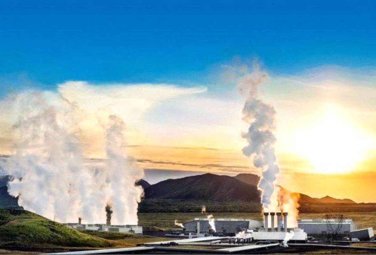 Küresel Isınma ve Hava Kirliliğinin İlacı: \'Yenilenebilir Enerjide Temiz Kaynak Jeotermal Enerji\'