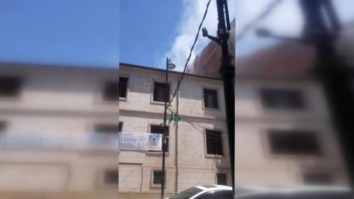 Malatya\'da Cami Çatısında Yangın