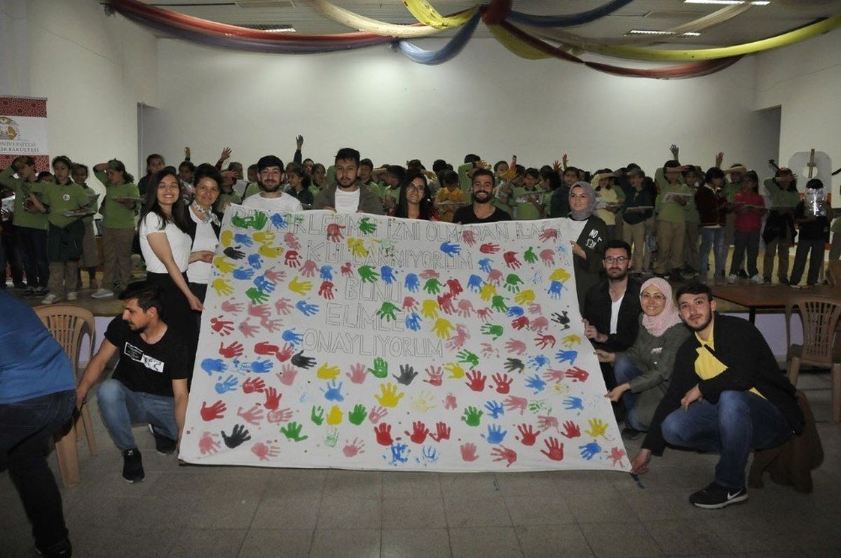 Öğrencilere "Akılcı İlaç Kullanımı" Anlatıldı