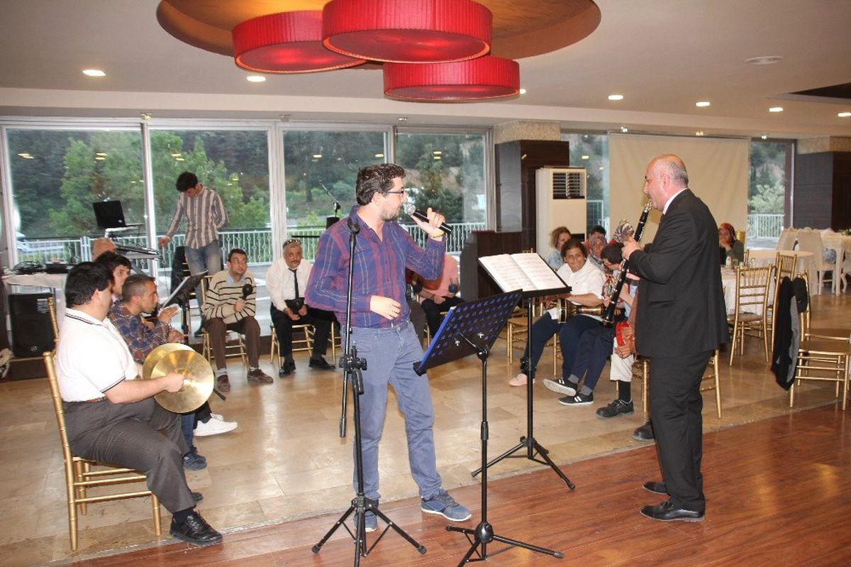 Özel Gereksinimli Bireyler İftarda Buluştu